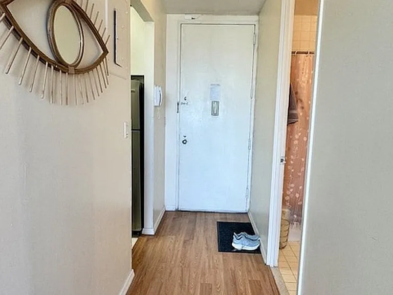 235 E 40th St #39I — Photo 8