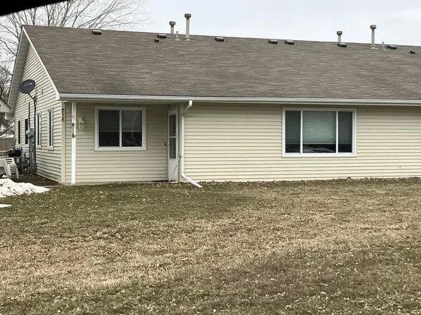 716 Ridge Dr SE, Saint Michael, MN 55376