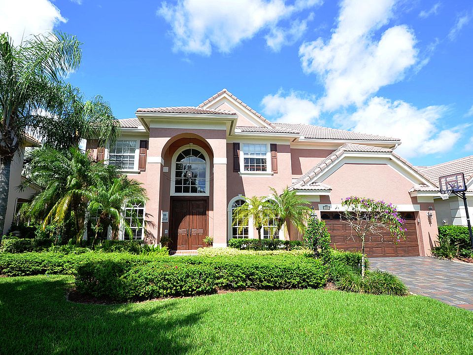 1st image of 137 Satinwood Lane