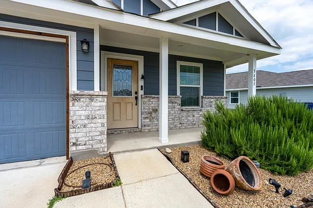 4 bed, 1674 sqft, $2,500 — Photo 3