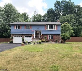 10 Brookside Dr, Budd Lake, NJ, 07828