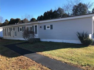 13 Torch Ln, Coventry, RI 02816