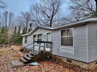 6916 N Wolfe Point Ln, Stone Lake, WI 54876