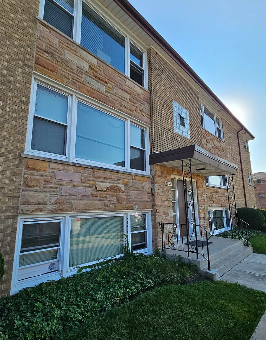 1 bed, 750 sqft, $1,350 — Photo 4