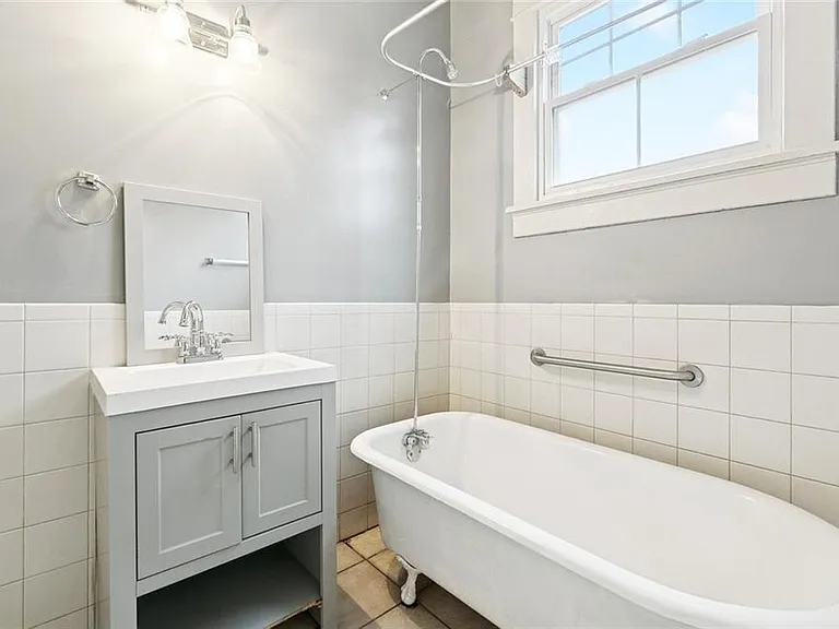 1705 Rousselin Dr — Photo 8