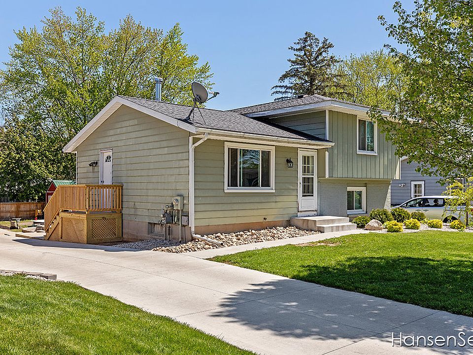 1st image of 250 Helen Dr