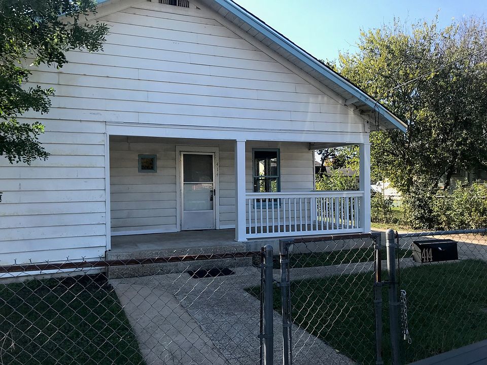 1st image of 414 E Huff Ave