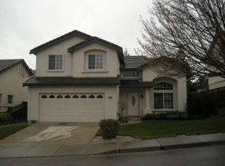 8020 Canyon Creek Cir, Pleasanton, CA 94588