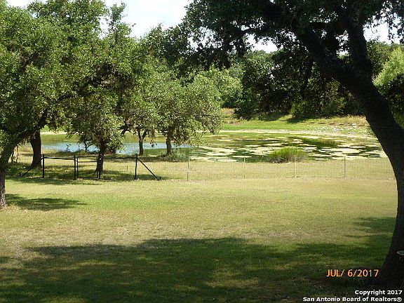 5th image of 252 Lost Creek Dr