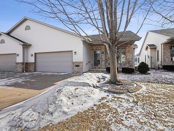 4th image of 1819 E Sylvan Ave