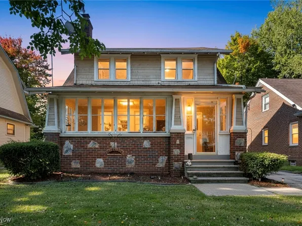 888 Greenwood Ave, Akron, OH 44320