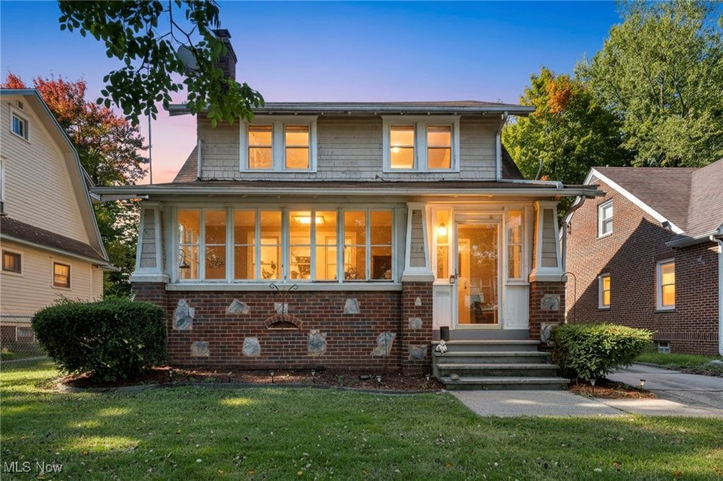 Real estate listing image