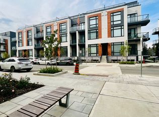 8 Steckley House Ln #212, Richmond Hill, ON