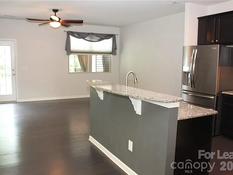 6017 Sweetbay Ln — Photo 5