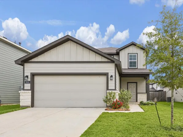 3931 Windy Whisper Dr, Brookshire, TX 77423