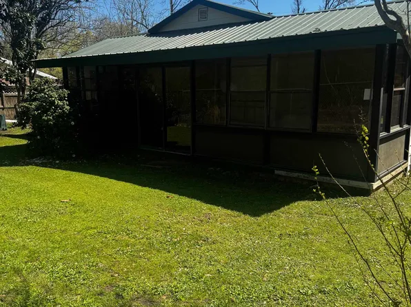 234 Shady Dr, Marshall, TX 75672