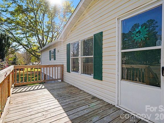 4th image of 1915 Beth Haven Church Rd