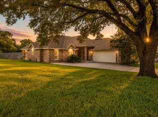 7158 Lakeshore Ln, Willis, TX 77318