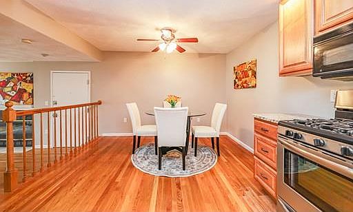 2nd image of 1218 Vfw Pkwy APT 53