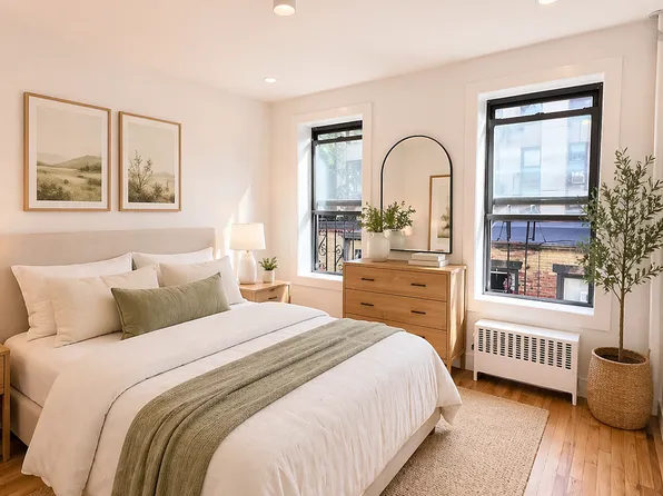 222 West 17th Street image 1 of 6