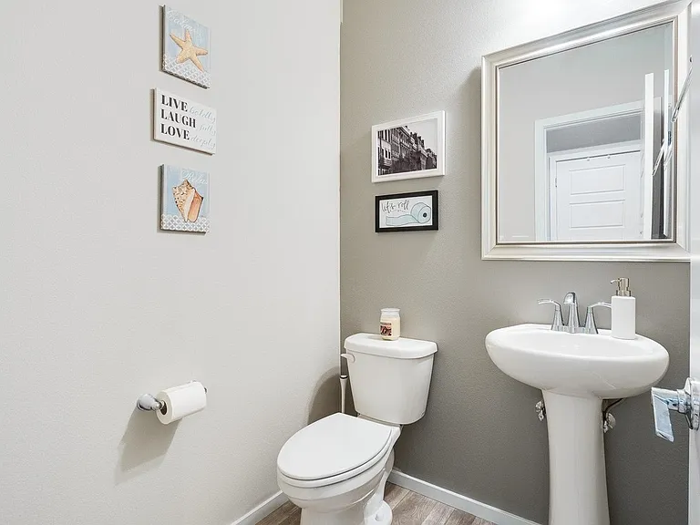 1015 N Viewmont Rd — Photo 18