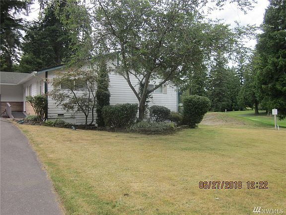2nd image of 2437 Lakehurst Dr