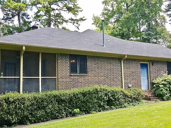 5th image of 104 Sherwood Forest Dr