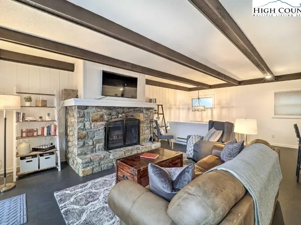111 Courtside Lane #B10, Beech Mountain, NC 28604