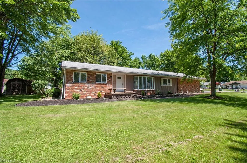 127 Winter Ln photo 1