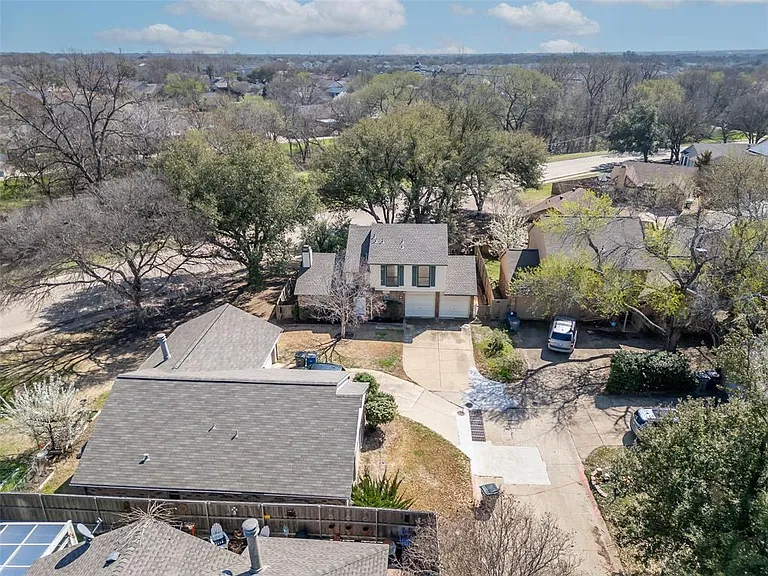 28 Brewster Ct — Photo 23
