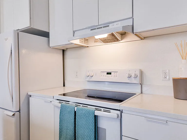 The Watercooler Apartments — Photo 17