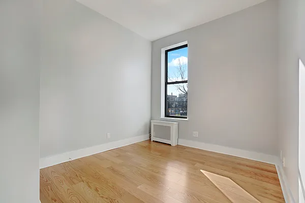 Rented by Compass | media 11