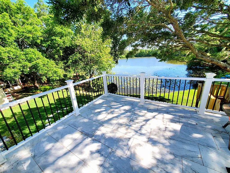 720 June Lake Ln — Photo 6