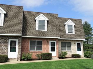 1033 Kevin Ln, Denver, PA 17517