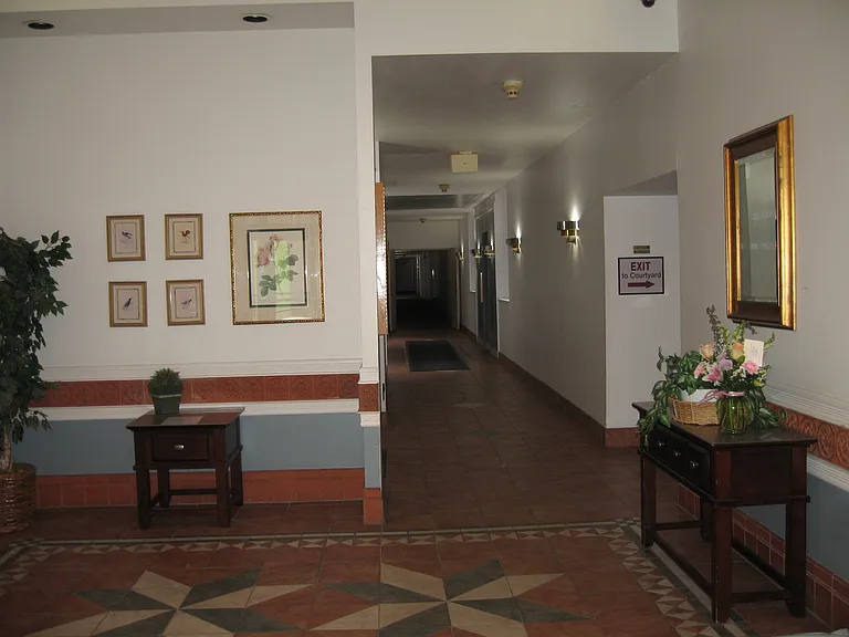 10 Weston Ave #328 — Photo 4