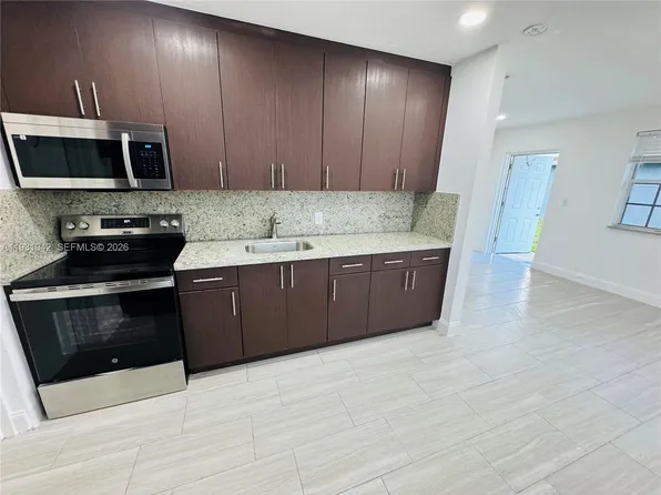 631 NW 11th Ave #A, Fort Lauderdale, FL 33311