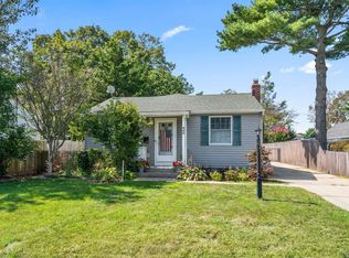 440 Gillette Ave, Bayport, NY 11705