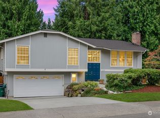 16505 NE 98th Ct, Redmond, WA