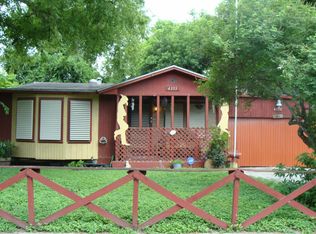 4333 Hollywood Ter, Corpus Christi, TX 78415
