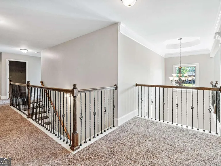 2214 Golden Eagle Dr — Photo 32