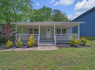 109 N 3rd St, Easley, SC 29640