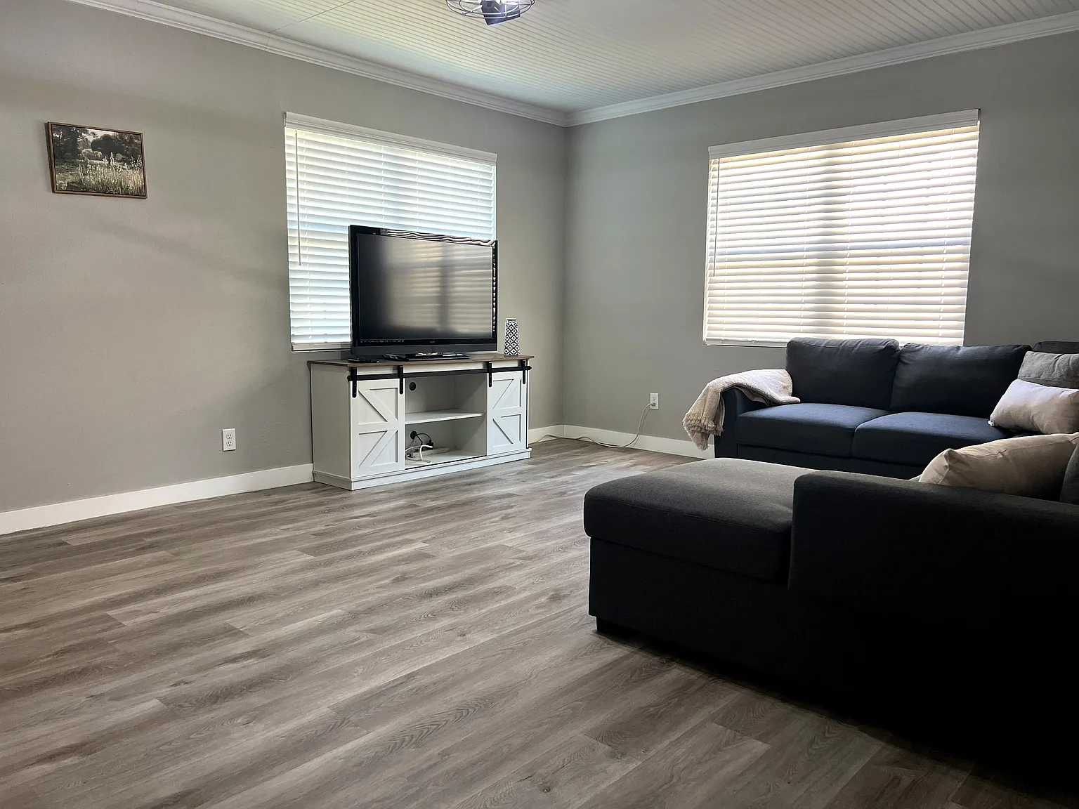 2 bed, 936 sqft, $1,425 — Photo 3