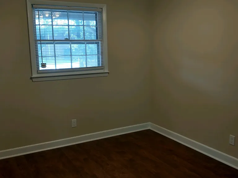 2998 Carriage Dr — Photo 3