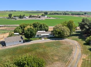 3101 Fir Rd, Eltopia, WA 99330