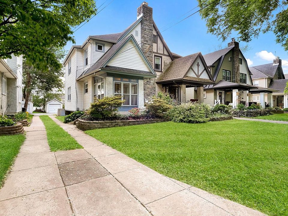 1st image of 271 Ballymore Rd