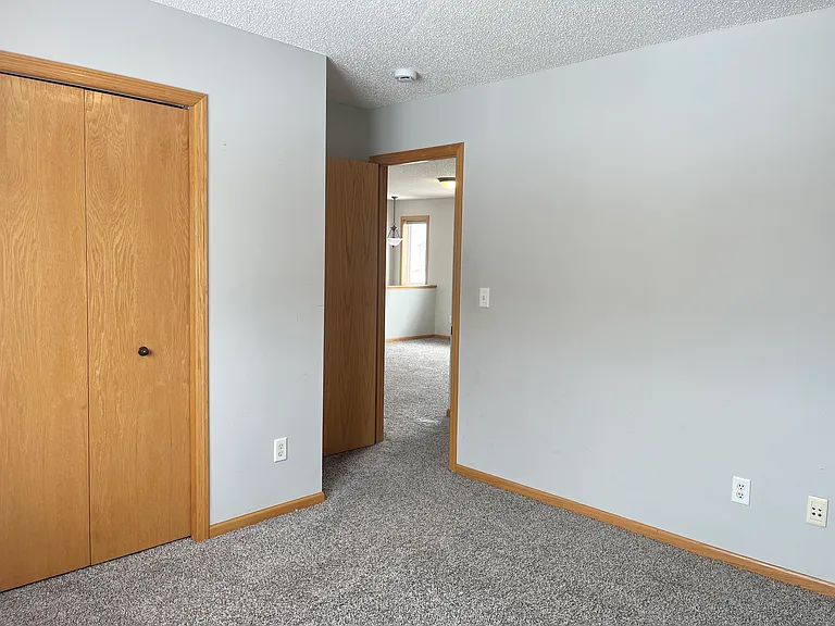1305 Willow Trl — Photo 12