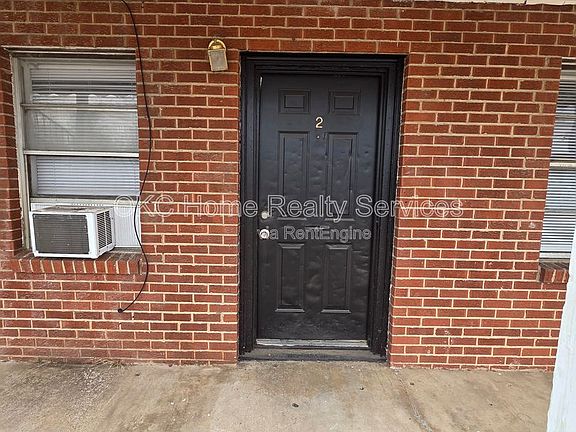 2nd image of 3621 S Shields Blvd APT 2