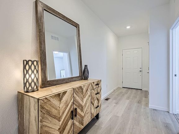 3rd image of 1839 Cord Grass Dr