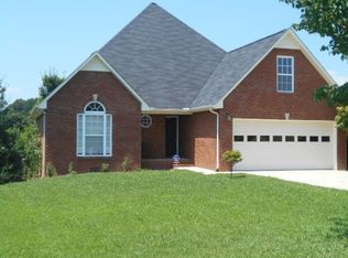 141 Maple Ridge Ct, McMinnville, TN 37110