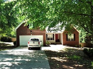 1928 E Bay St, Hoschton, GA 30548